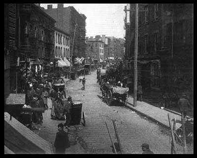 Jacob Riis: Mulberry Bend. History of New York Photography.