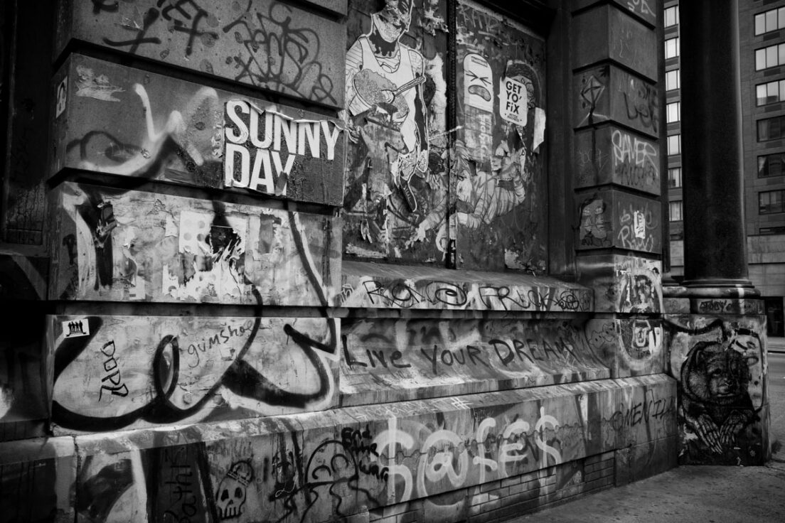 Sunny Day, Live Your Dream, Jay Maisel's Building, 2013