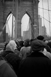 Crowd on the Brooklyn Bridge, 2009