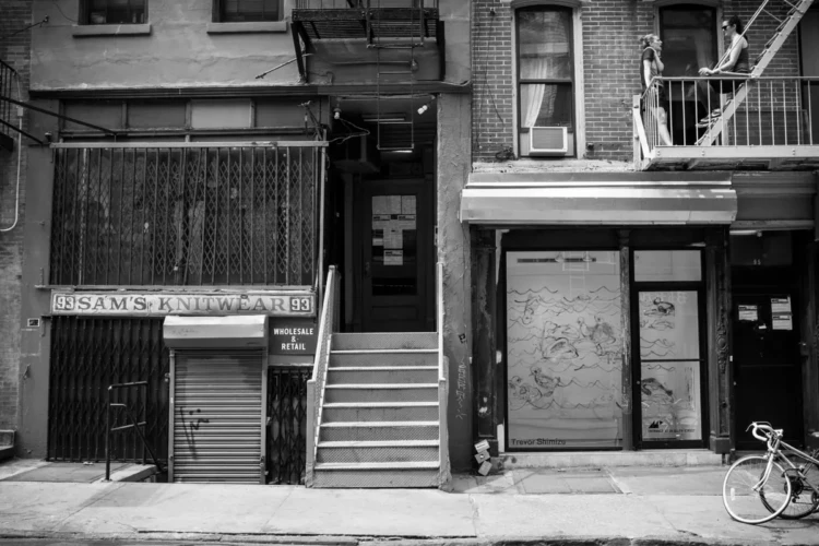 Sam's Knitwear & Gallery, 2016